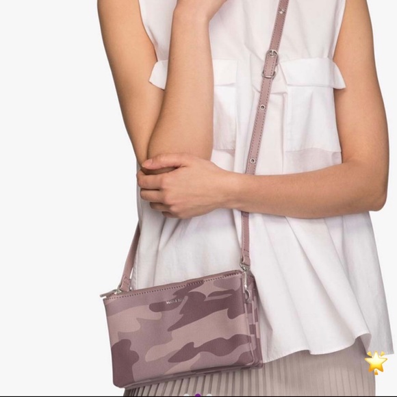 MATT & NAT CROSSBODY 8 x 5.5 x 2 ORCHID CAMO TRIPLET VEGAN BAG WALLET POUCH PURP - Picture 1 of 4